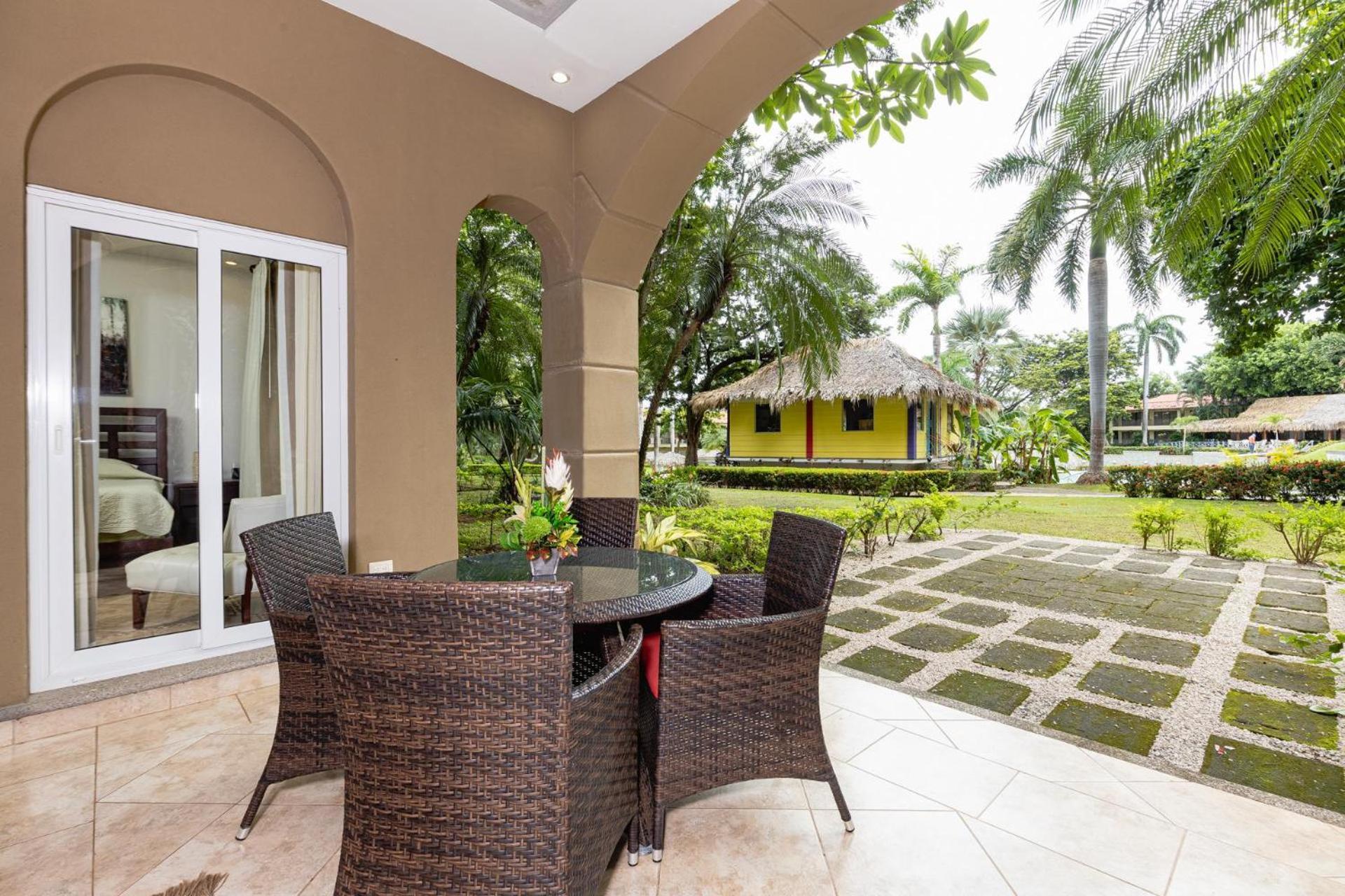 Matapalo 103- 2 Bedroom Poolside Condo At Tamarindo Exterior photo